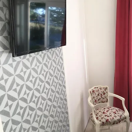 Ξενοδοχείο Domaine Hortensias 3*