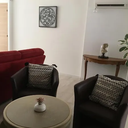 Domaine Hortensias Hotel 3*
